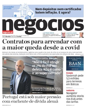 Capa de Jornal Negócios