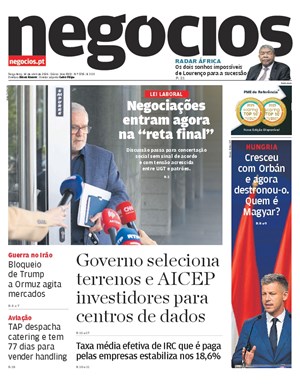 Capa de Jornal Negócios