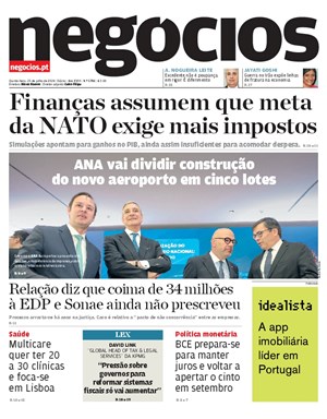 Capa de Jornal Negócios